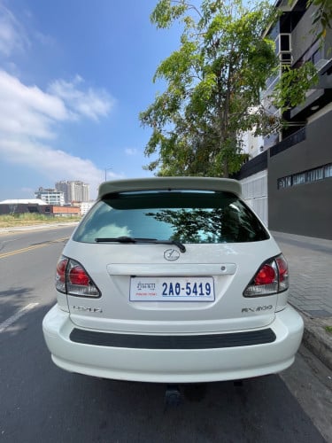 🚘 ឡានលក់ Lexus RX300 ឆ្នាំ 2000 ប៉ុងមួយឡានថ្មីស្អាតម្ចាស់ដើមទីមួយ