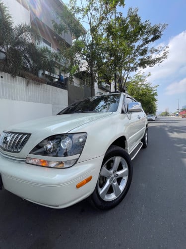 🚘 ឡានលក់ Lexus RX300 ឆ្នាំ 2000 ប៉ុងមួយឡានថ្មីស្អាតម្ចាស់ដើមទីមួយ