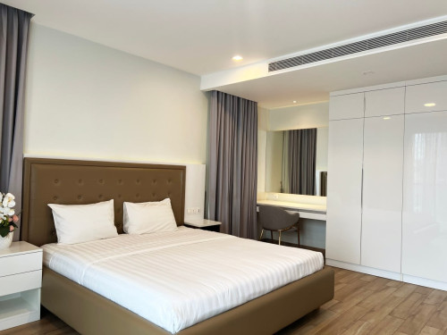 2 bed Apartment for Rent in BKK 1