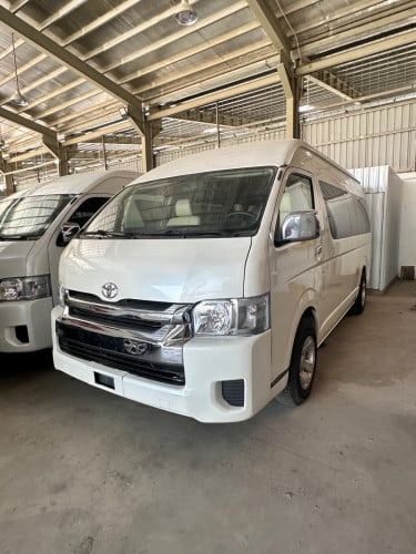 2013 Toyota Hiace