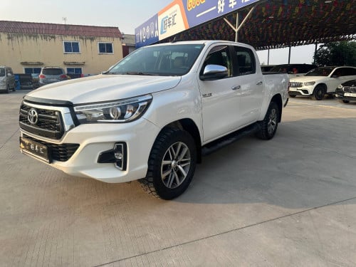 2020Hilux Revo