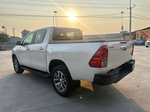 2020Hilux Revo