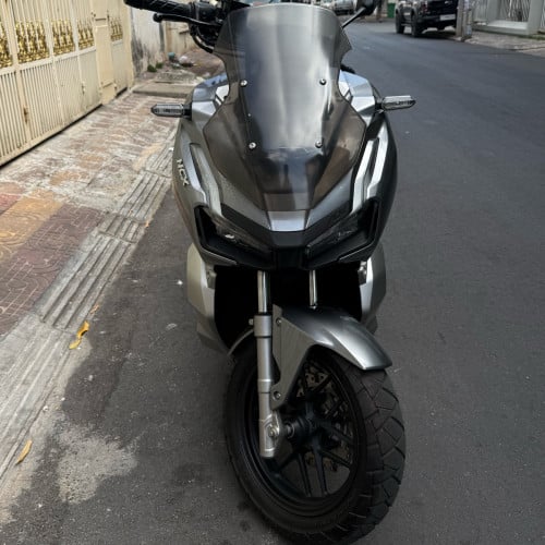 ADV 150