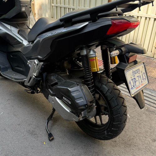 ADV 150