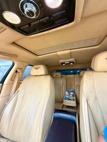 Bentley Flying Spur Full ដំបូលផ្កាយ ប្រើសាំង ម្ចាស់ទី១គត់