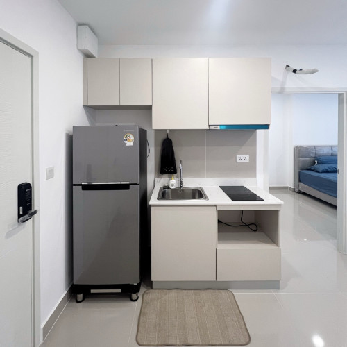 Chip Mong Land Condo For Sale (Income Rental 3x0$))