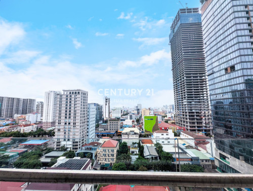 For Sale: Brand New Corner 2bedrooms at J-Tower 2