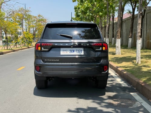 Ford Everest 2024