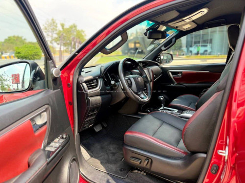 FORTUNER 2023