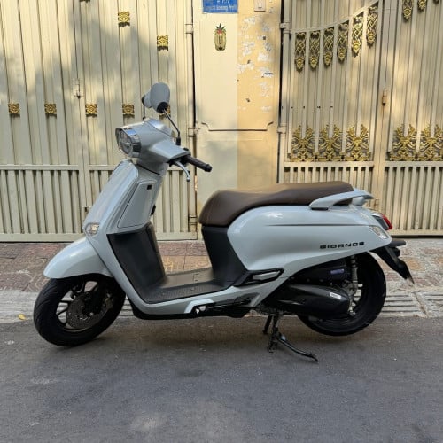 Honda Giorno+ឆ្នាំផលិត : 2024ពណ៍ : សុីម៉ង