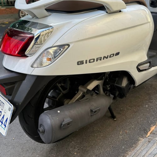 Honda Giorno+ឆ្នាំផលិត : 2024ពណ៍ : សុីម៉ង