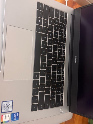HUAWEI Laptop i5-11gen 16g 512g