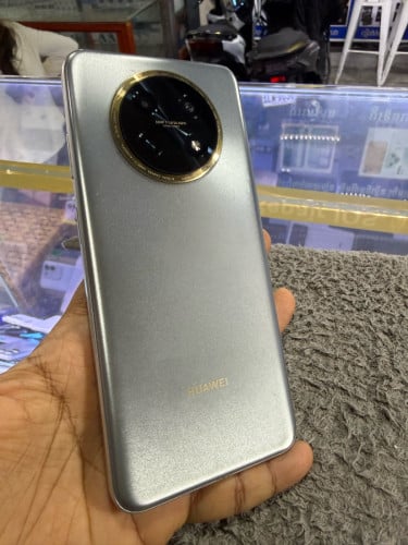 Huawei NovaY91 Ram8G Memory256G Global Sim2 មានឆ្នាំងសាក