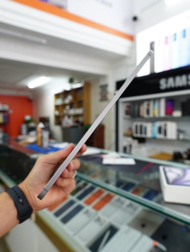 iPad Air M3 11inch 128GB 5G Black ⚫️ (Full Set )