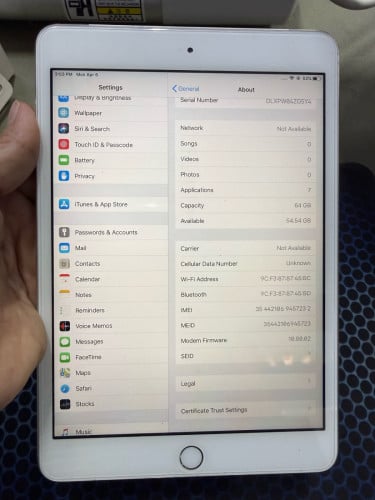 iPad mini  64GB sim