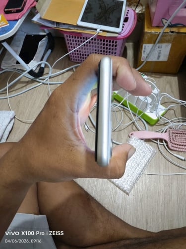 IPhone 11 256GB អេហ្សុីនតួស្អាត98%