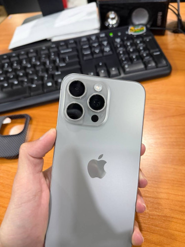 IPhone 15 pro Max / LLA 256G, Original 100%
