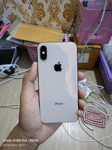 IPhone Xs 64GB អត់ជាប់Icloud តួស្អាត97%