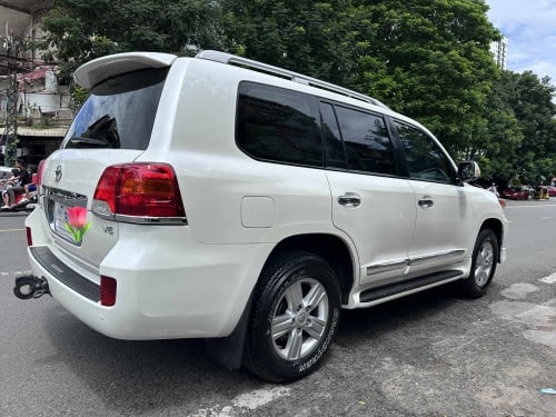 Land Cruiser GXR V6 Full Option ឆ្នាំ2013 ម្ចាស់ដើម សោ2គ្រាប់