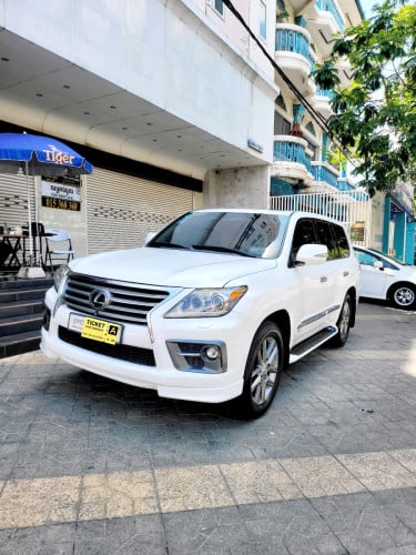 lexus Lx570