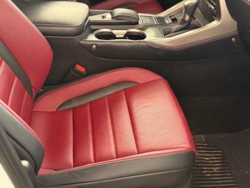 Lexus Nx200t F-Sport Button5 ក្នុង 🍒 ១១មុឺនMiles ឡានកាលី