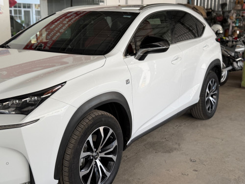 Lexus Nx200t F-Sport Button5 ក្នុង 🍒 ១១មុឺនMiles ឡានកាលី