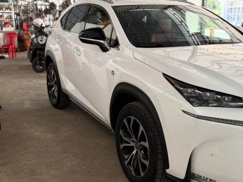 Lexus Nx200t F-Sport Button5 ក្នុង 🍒 ១១មុឺនMiles ឡានកាលី