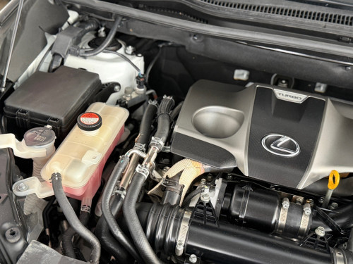 Lexus Nx200t F-Sport Button5 ក្នុង 🍒 ១១មុឺនMiles ឡានកាលី