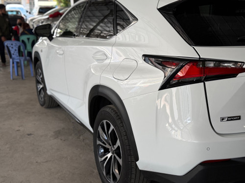 Lexus Nx200t F-Sport Button5 ក្នុង 🍒 ១១មុឺនMiles ឡានកាលី
