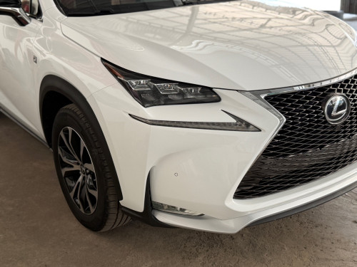 Lexus Nx200t F-Sport Button5 ក្នុង 🍒 ១១មុឺនMiles ឡានកាលី