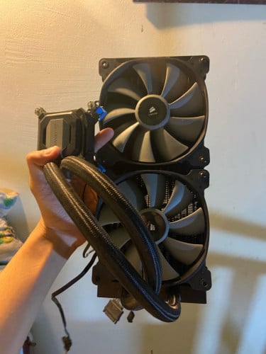 (លក់ហើយ) Liquid Cooler Corsair Size 280mm