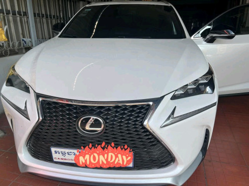 NX200t F-Sport ម្ចាស់ផ្ទាល់