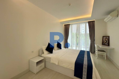 Spacious 2 Bedrooms Apartment for RENT in BKK1 with Gym and Pool