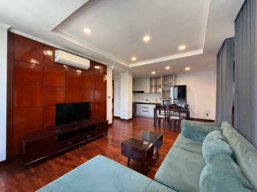 Spacious 2 Bedrooms at BKK1