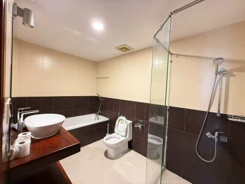 Spacious 2 Bedrooms at BKK1