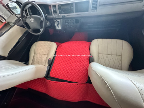 Toyota 2013 Hiace