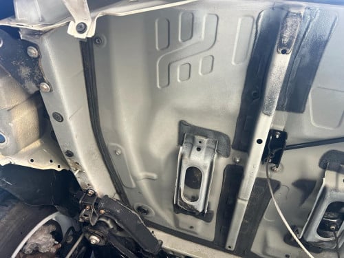 Toyota highlander year 2004 ម៉ាសុីន4 ប៉ុង1 កៅអី 3ជួ