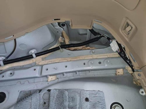 Toyota highlander year 2004 ម៉ាសុីន4 ប៉ុង1 កៅអី 3ជួ