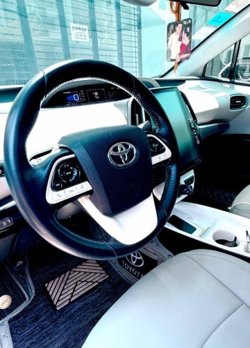 Toyota Prius 2017