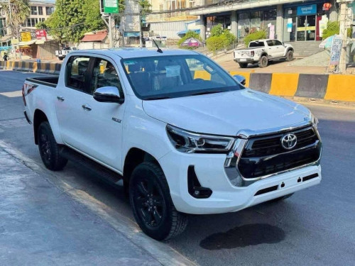 Toyota V.Edition 2026 មានស្តុកទិញភ្លាមបានភ្លាម
