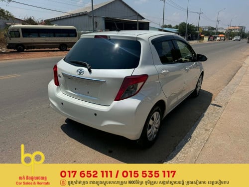 Toyota Vitz 2012 Smart key🗝