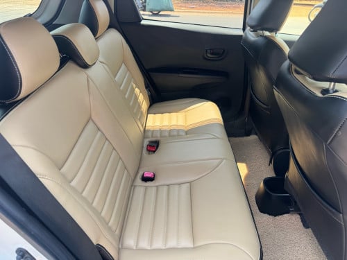 Toyota Vitz 2012 Smart key🗝