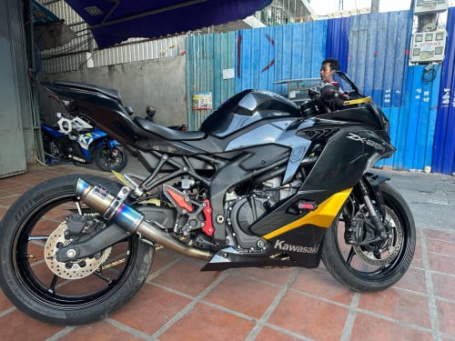 ZX25R