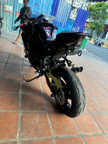 ZX25R