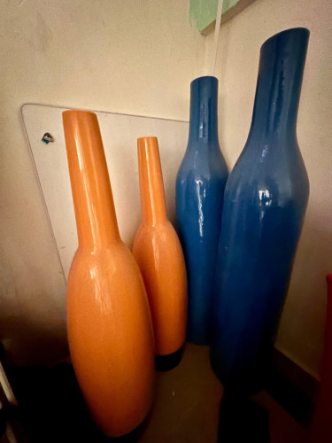 ថូធំវែងខ្ពស់ផលិតពីceramic សំរាប់ដាក់តាំង ផ្ទះវីឡា សណ្ឋាគារ