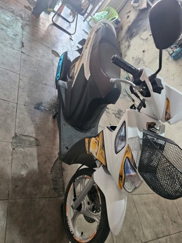 លក់ម៉ូតូ