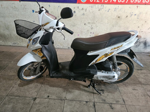 លក់ម៉ូតូ