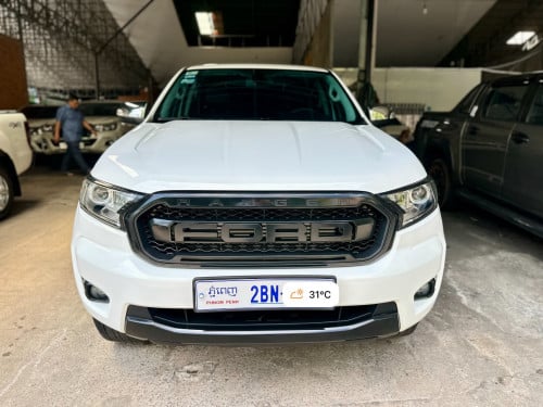 ឡានលក់ Ford Ranger XLT 022 ម៉ាសុីន 3.2