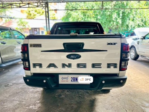 ឡានលក់ Ford Ranger XLT 022 ម៉ាសុីន 3.2