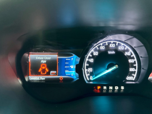 ឡានលក់ Ford Ranger XLT 022 ម៉ាសុីន 3.2